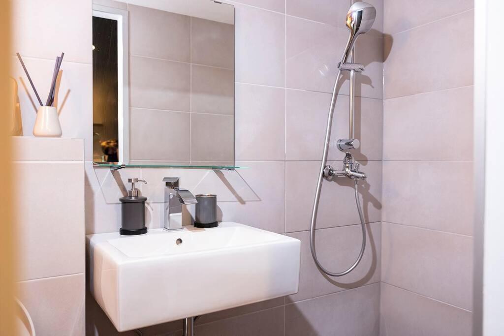 New Charming Apartment In The Heart Of The City! Загреб Екстериор снимка